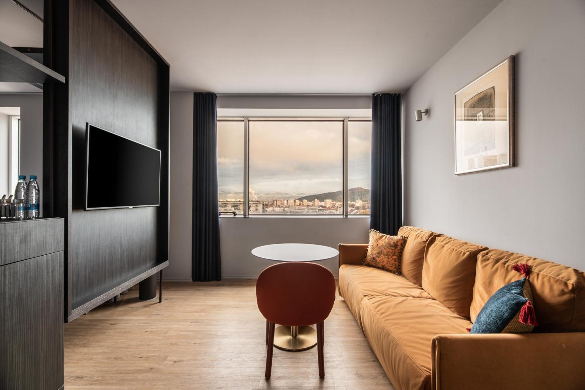 Hotel Exe Lev 4*