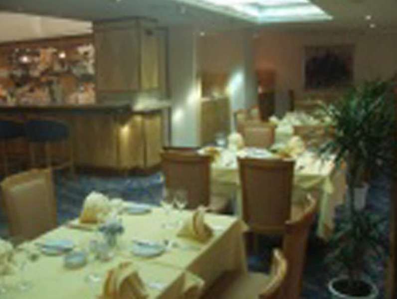 Lev Hotel 4*